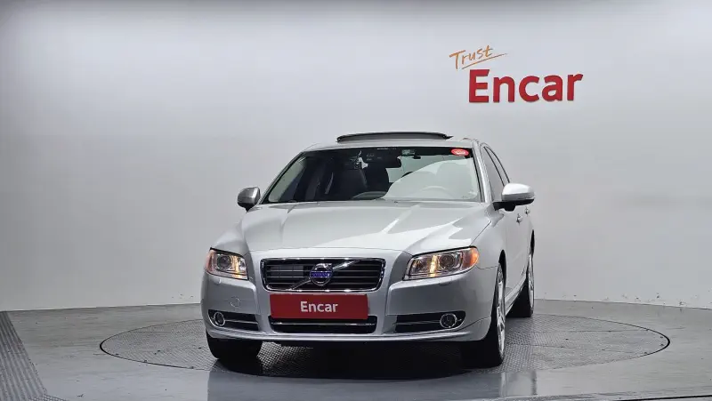 Volvo S80