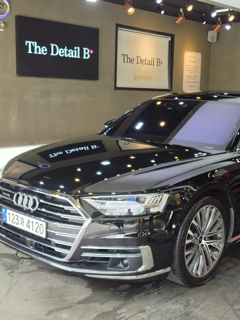 Audi A8