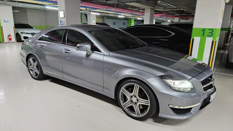 Mercedes-Benz CLS-Class