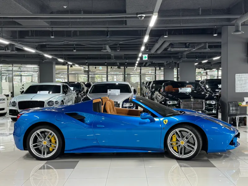 Ferrari 488