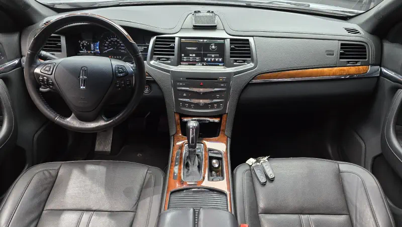 Lincoln MKS