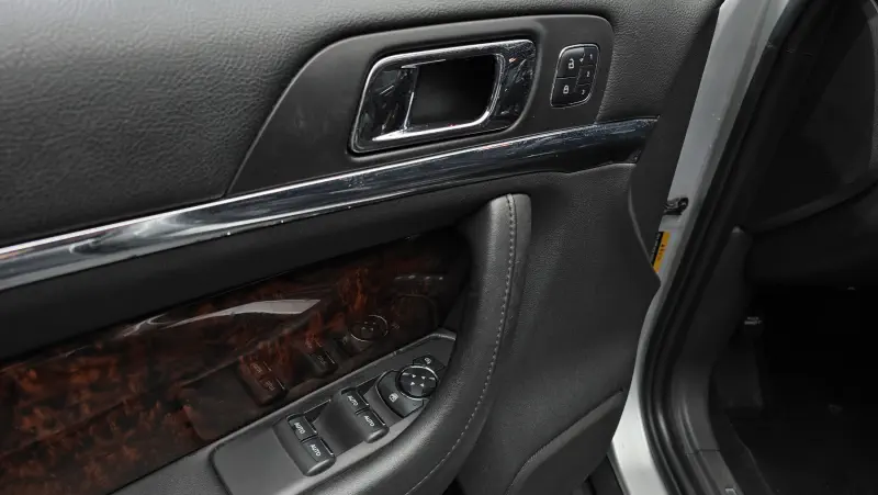 Lincoln MKS