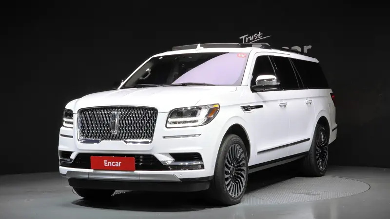 Lincoln Navigator