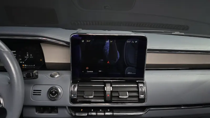Lincoln Navigator