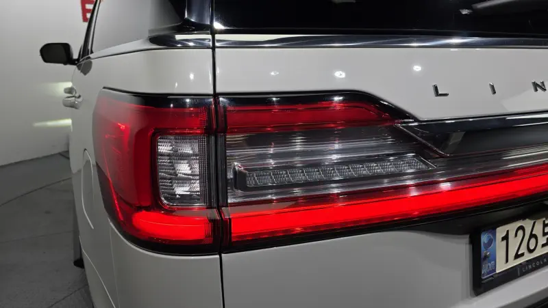 Lincoln Navigator