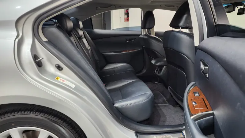 Lexus ES350