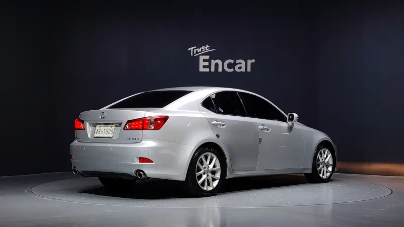 Lexus IS250