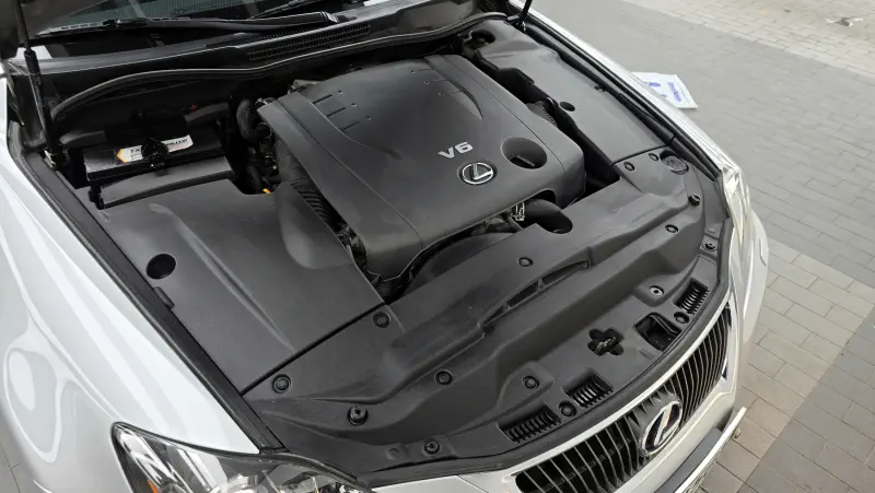 Lexus IS250