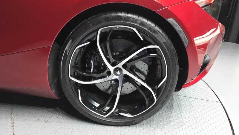 Mclaren 750S