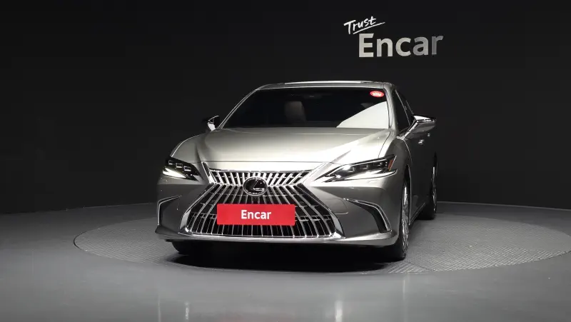 Lexus ES300h