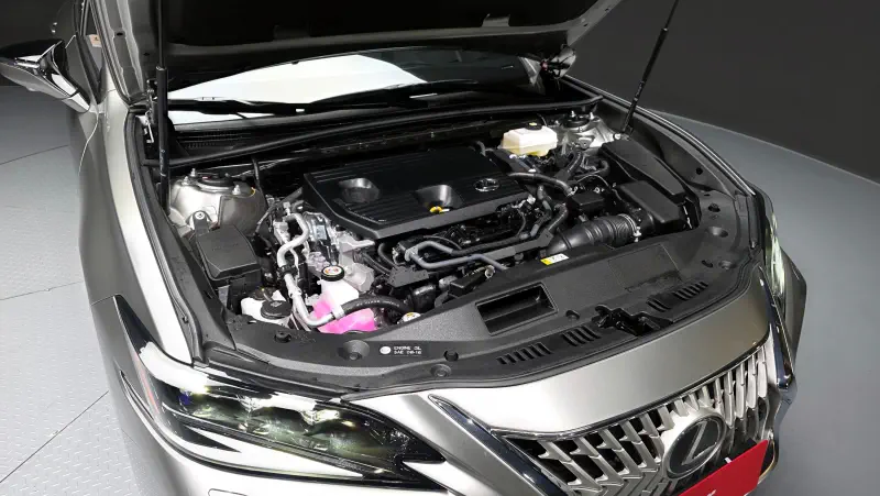 Lexus ES300h