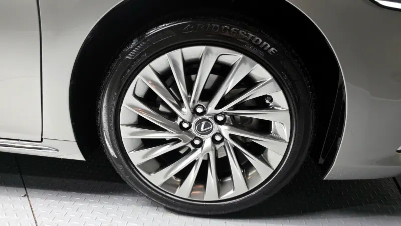 Lexus ES300h
