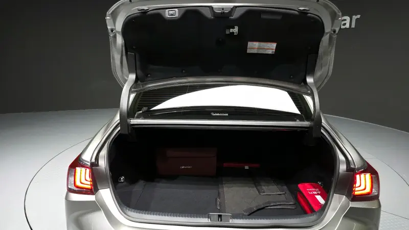 Lexus ES300h