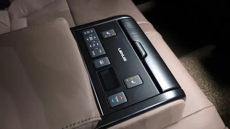 Lexus ES300h
