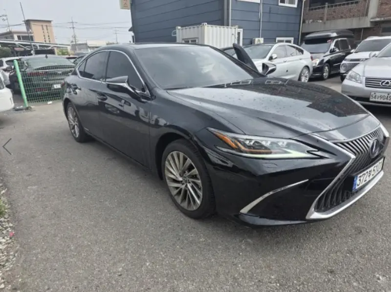 Lexus ES300h
