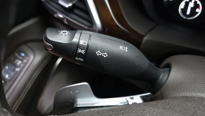 Genesis EQ900
