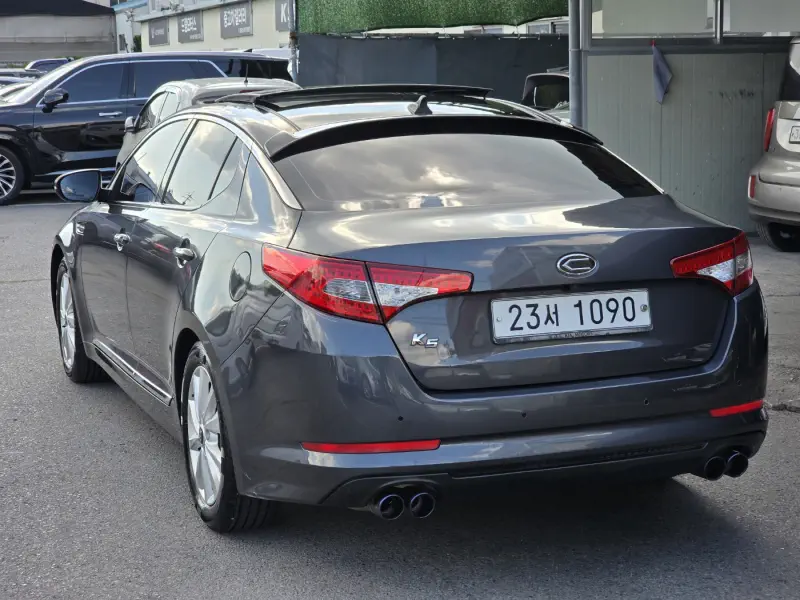 Kia K5