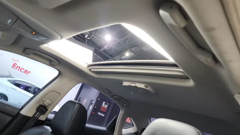 Infiniti Q70