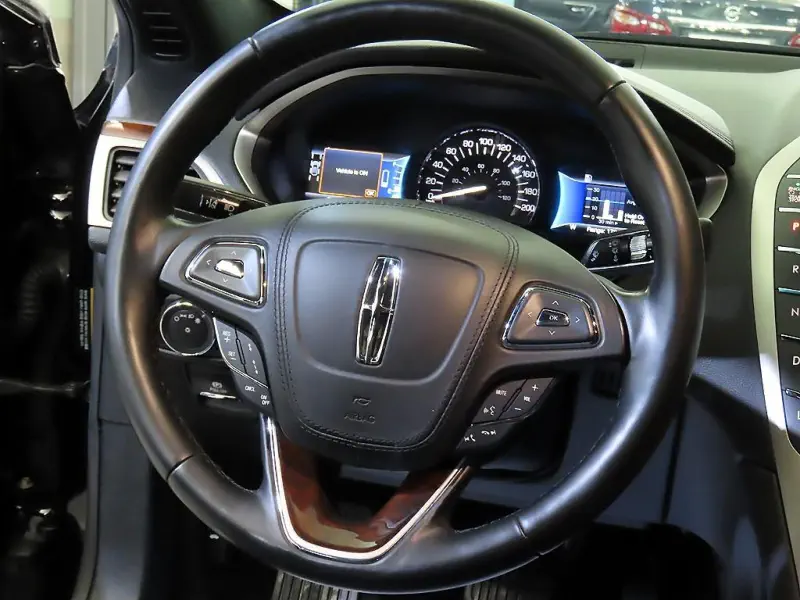 Lincoln Mkz
