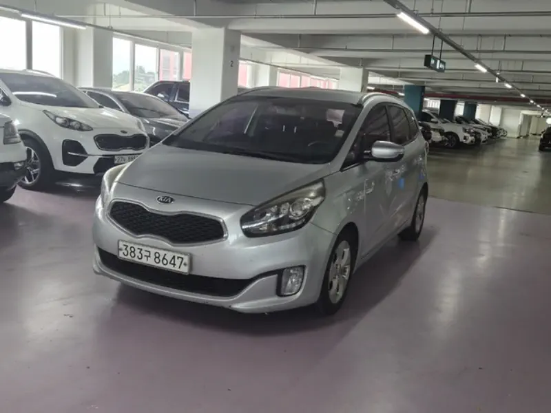 Kia Carens
