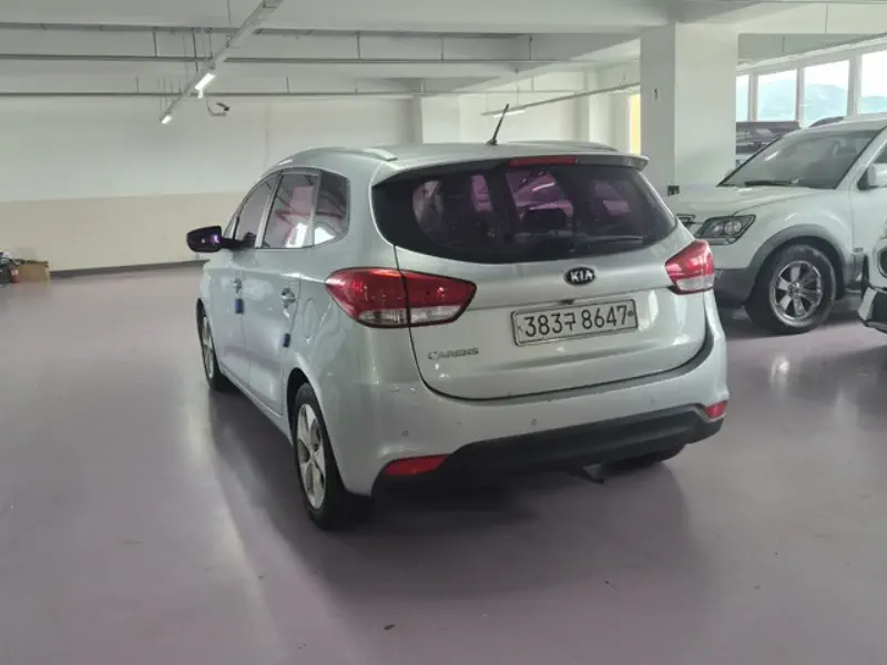 Kia Carens