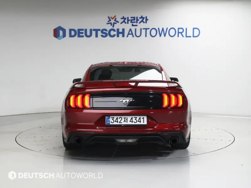 Ford Mustang