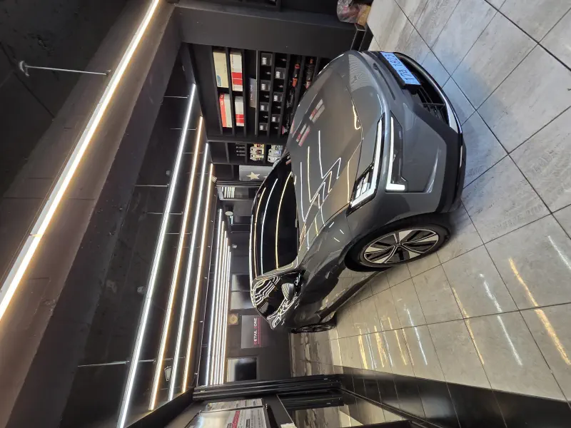Polestar 4