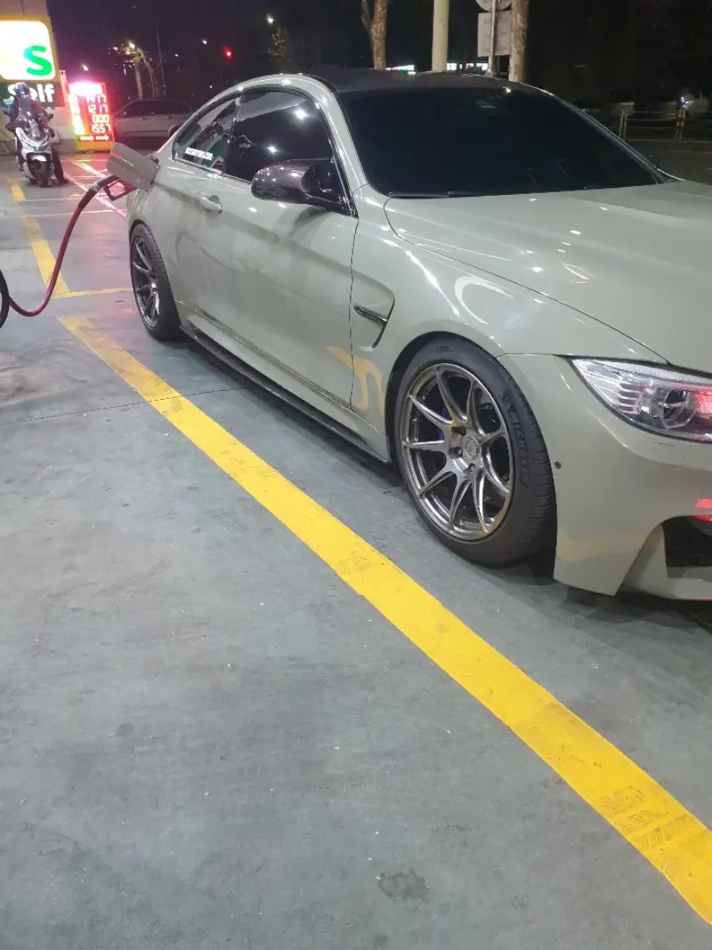 BMW M4