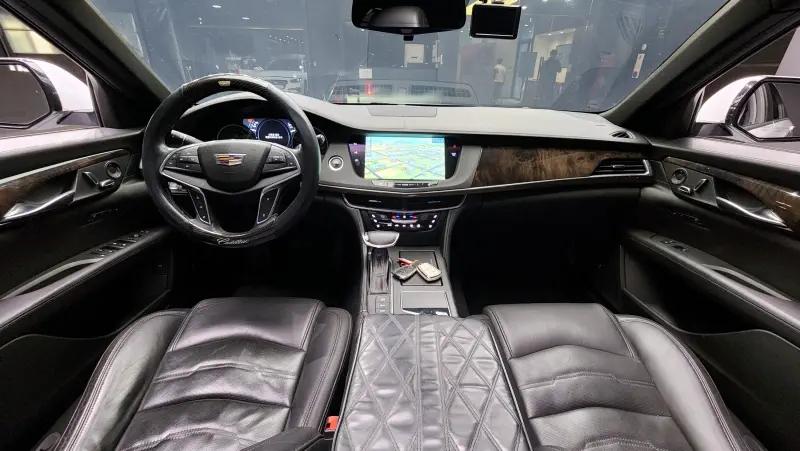 Cadillac CT6