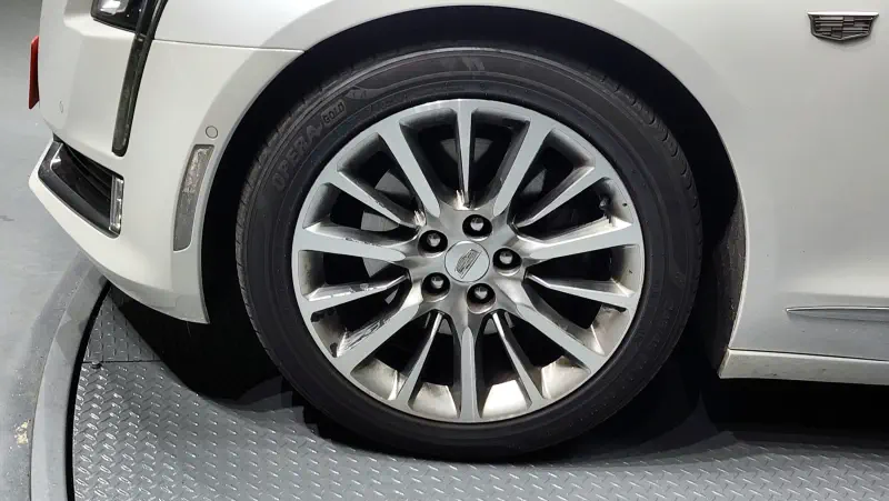 Cadillac CT6