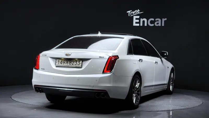Cadillac CT6