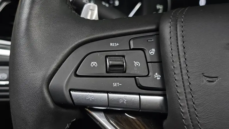 Cadillac XT6