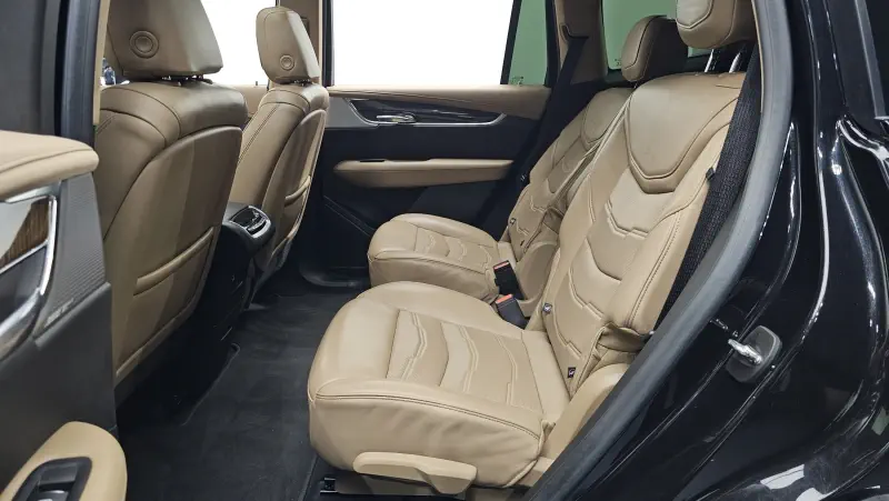 Cadillac XT6