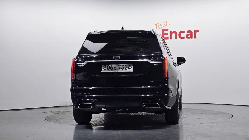 Cadillac XT6