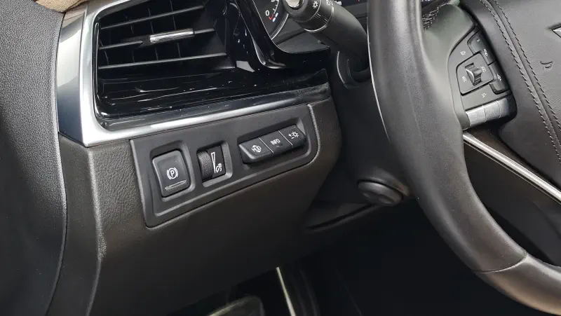 Cadillac XT6