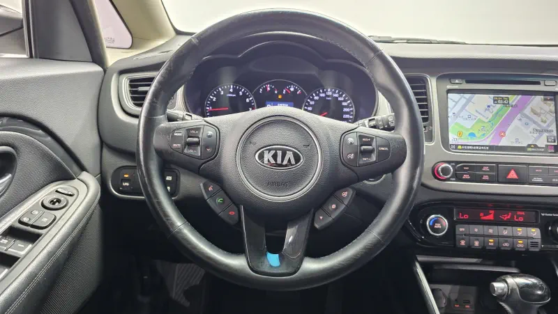 Kia Carens