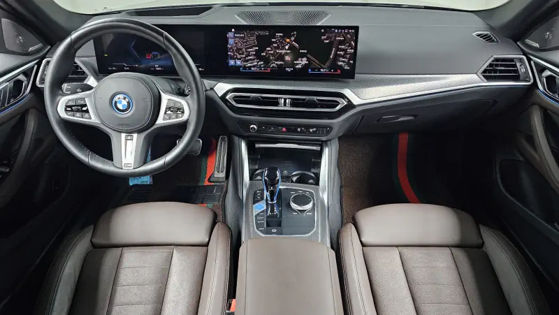 BMW i4