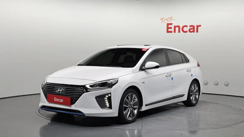 Hyundai Ioniq