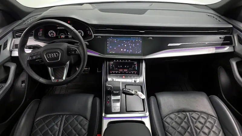 Audi Q8