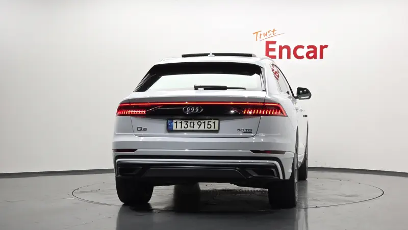 Audi Q8