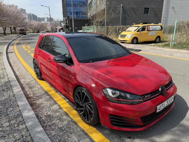 Volkswagen Golf