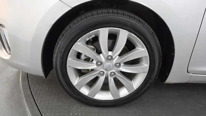 Kia Carens