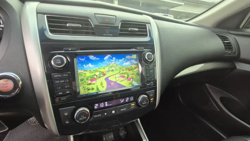 Nissan Altima