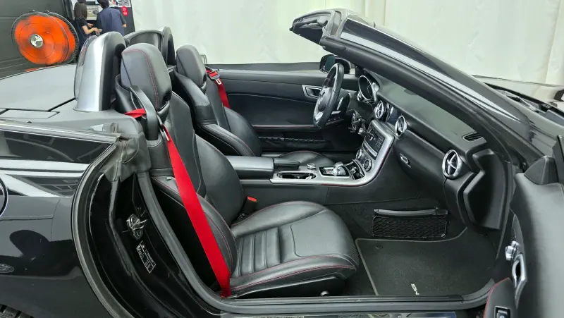 Mercedes-Benz SLC-Class