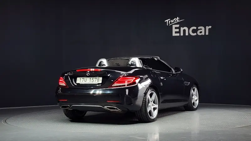 Mercedes-Benz SLC-Class