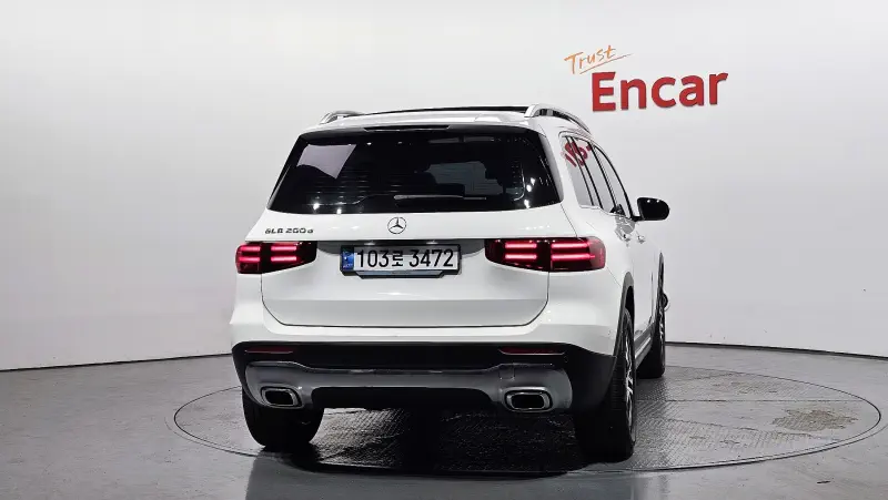 Mercedes-Benz GLB-Class