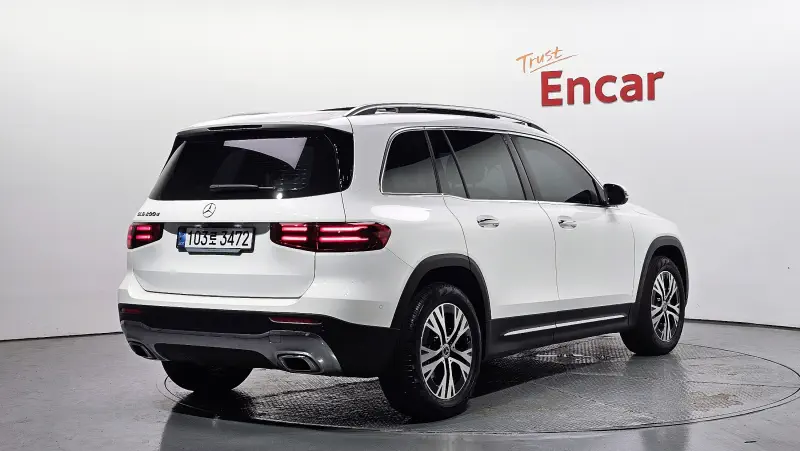 Mercedes-Benz GLB-Class