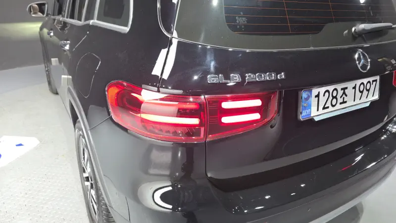 Mercedes-Benz GLB-Class