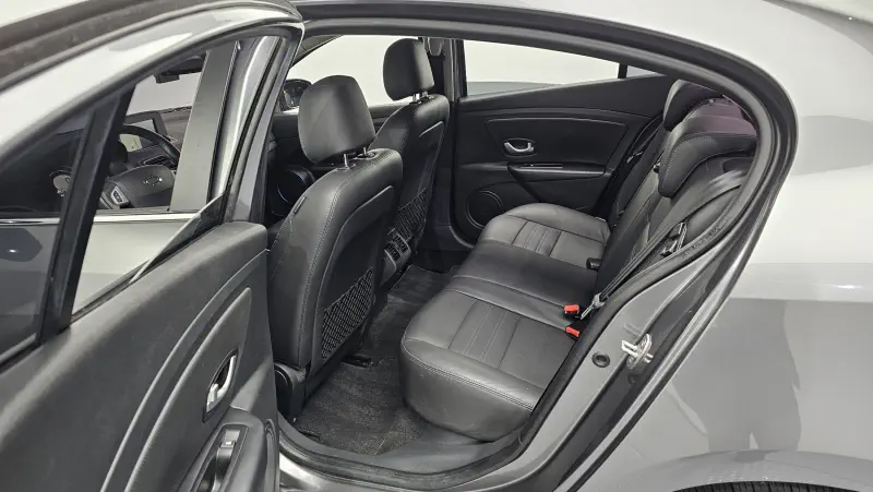 Renault Samsung SM3 Z.E.