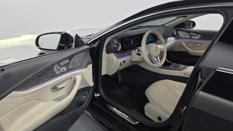 Mercedes-Benz CLS-Class